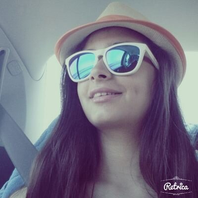 98~.La vida no fue ayer ni será mañana, la vida es hoy y hay que disfrutar cada segundo.03/06 Mi mejor cualidad es mi mayor defecto.