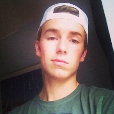 • Psn; xSn33Kk                                                                              • Instagram; allardjorna