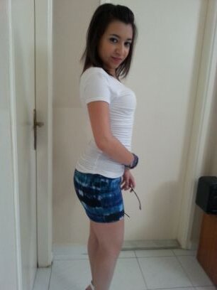 AJoanna96's profile picture. 