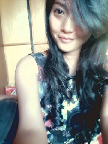 Smile is a simple way of enjoying life.. | path : wee Arwini