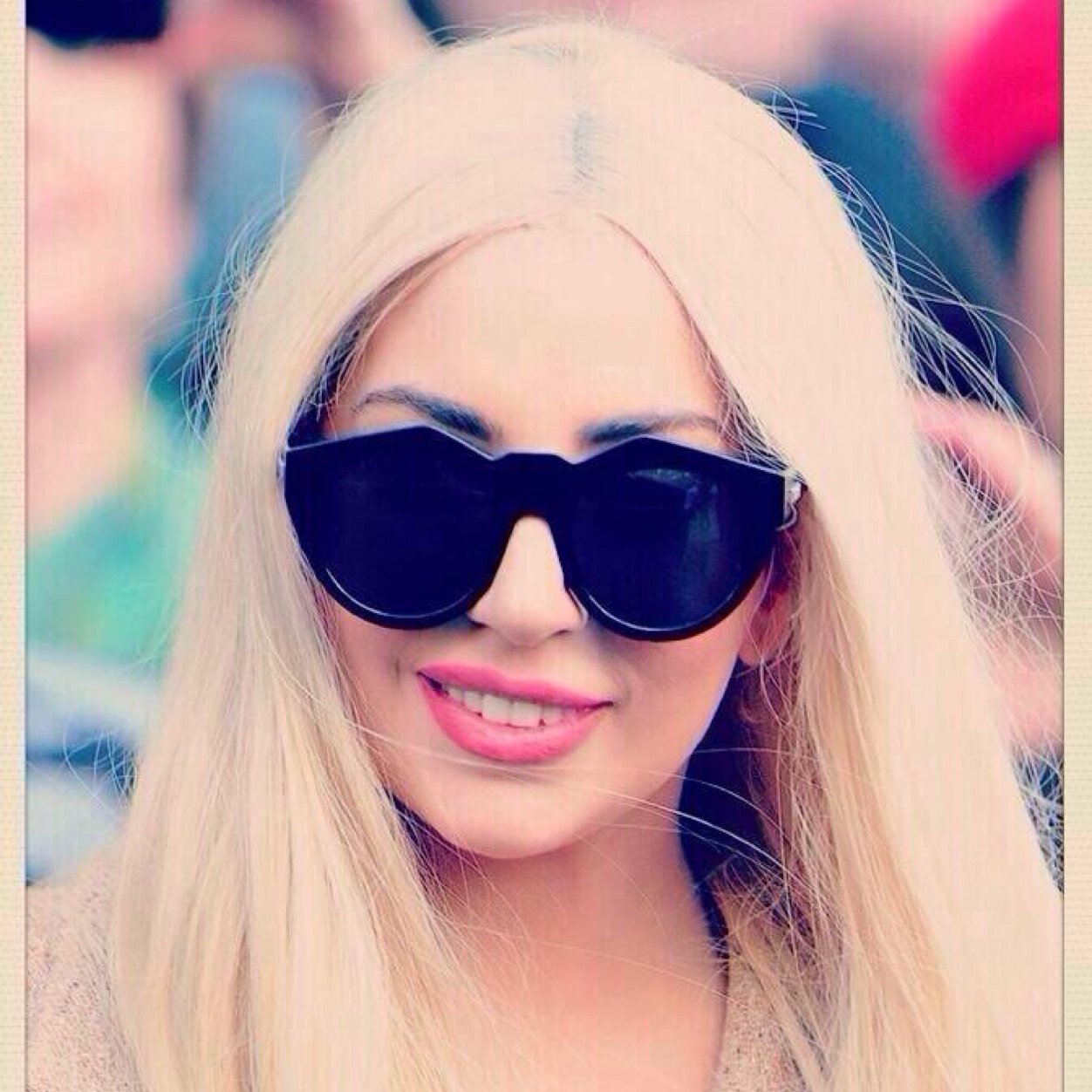 Paws up