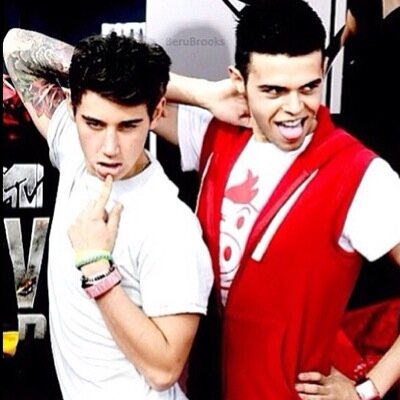 ~2 Girls~From Belgium and New Zealand~Fan Girling Over Janoskians~Not New Bees~Just Decided To Get Together~