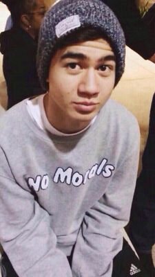 #vote5sos || @irwinxlifesaver ||