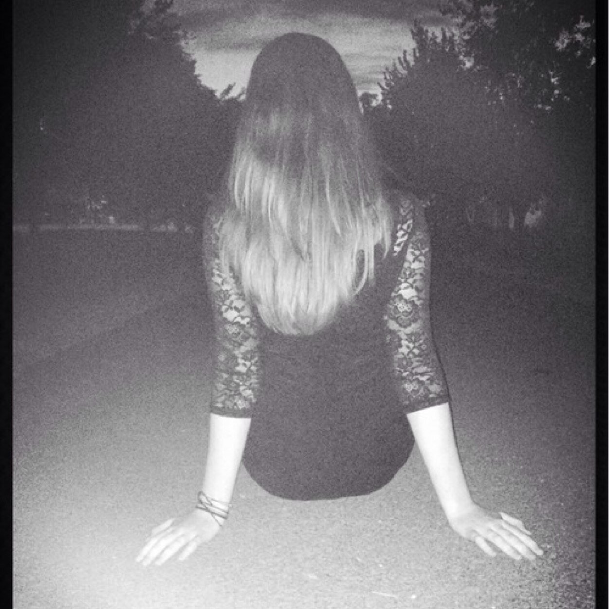 lovelydeathx's profile picture. 