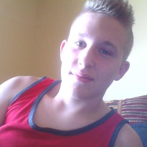 Evan_Barley's profile picture. Huge Pirates fan sports fanatic like to play basketball
Chill listen to music FOLLOW ME OR DIE