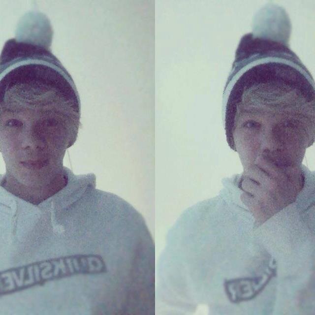 AdvenaNST's profile picture. 16 yo.   Je follow back