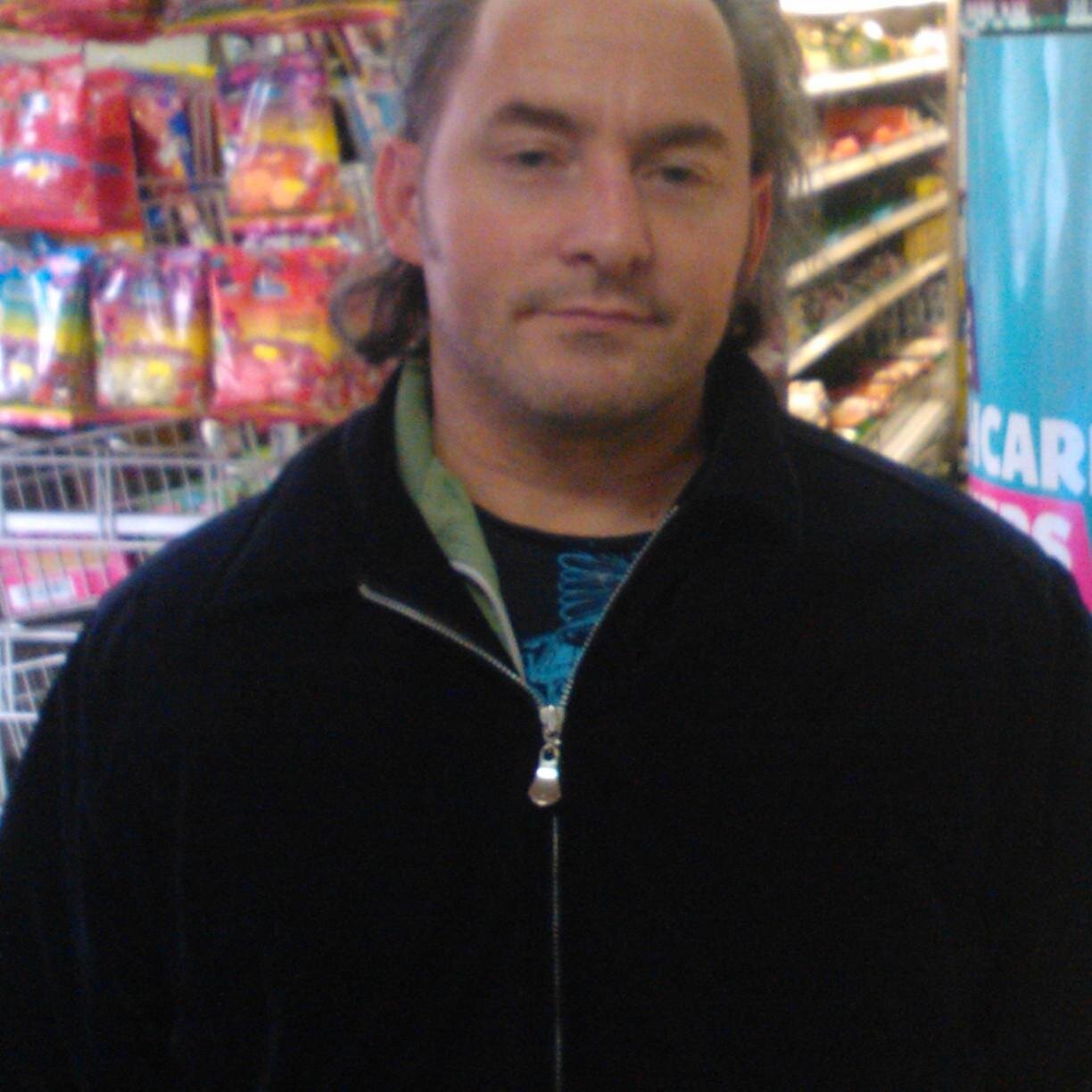 adaviesrdavies's profile picture. 