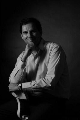 rolirinesi's profile picture. Padre, esposo, abogado (UNR) Certificado en Etica y Compliance Internacional (UCEMA), naveguero y fotero. Libertad y república, sí; populismo, no. (ta?)