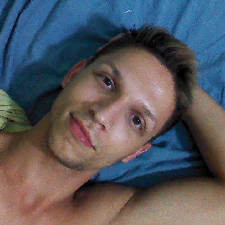 Sou um poço de confusões.. sei apenas aquilo que nao gosto...