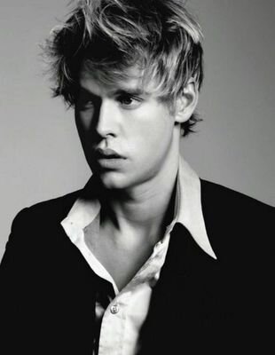 Samual Malfoy,Not much people can call Me Sammy. -RP-