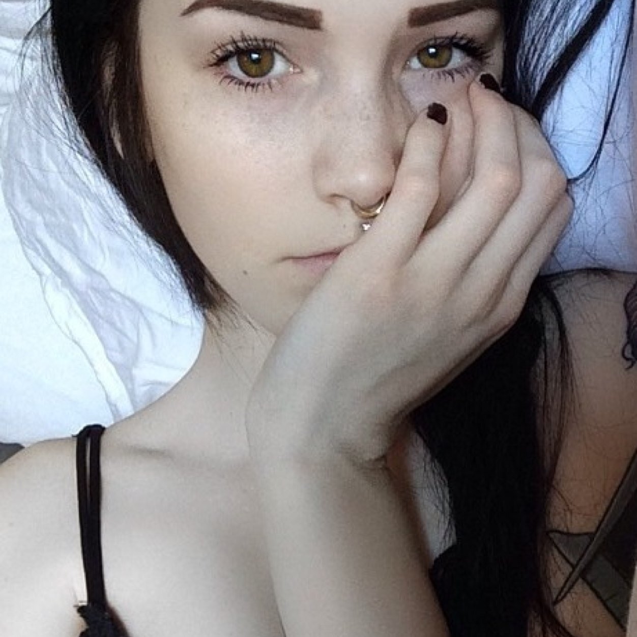 // fake //
