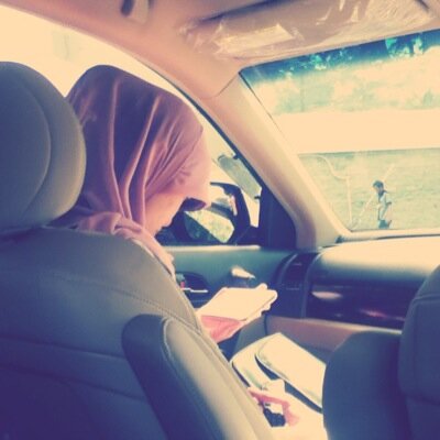 luluk_azkarini's profile picture. luluk. not lulu or even lukluk. thx :)