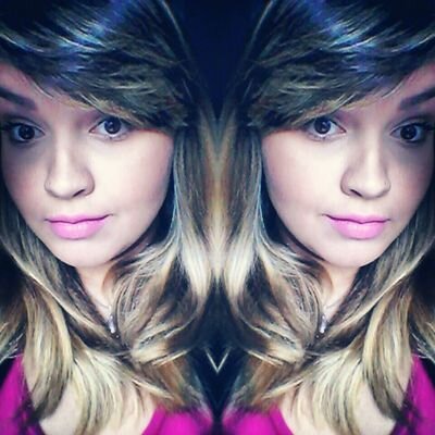 Uns veêm pra te ver cair,  outros vem te levantar  .  Alguns vem fazer sorrir, outros vão fazer  chorar ♪