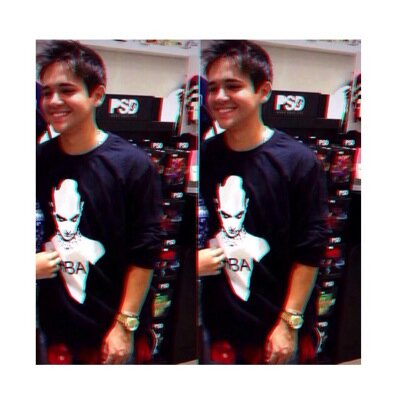 One time alex constancio pointed at me and shouted, ''You're the girl!'' 0/4