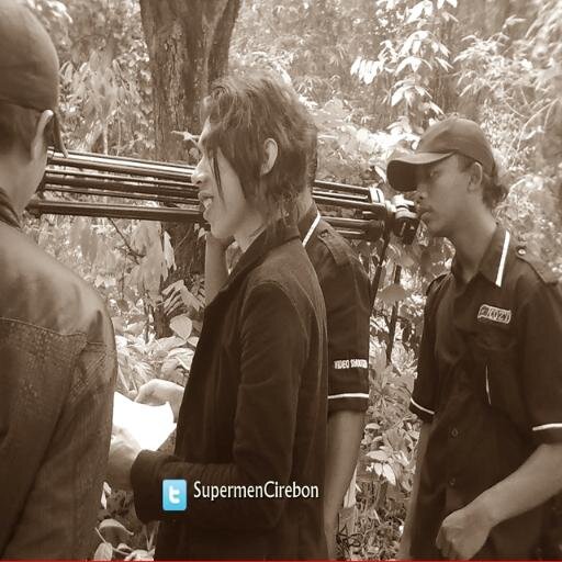SupermenCirebon's profile picture. Seorang Pahlawan Bertopeng 
(di film Sinchan)