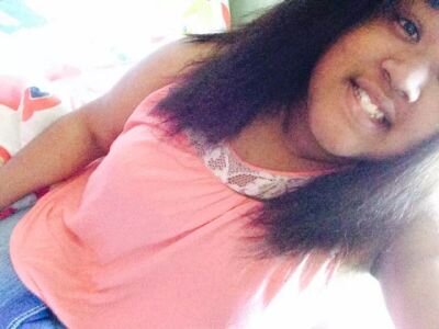 Follow Me & I'll Follow Back ( : #IGotHoes ♥