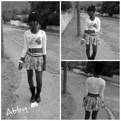 Living ma life without giving a care in the world♥ Many a seh things to bring mi down but mi still a raise and guh on but them ago tired fi see mi face..