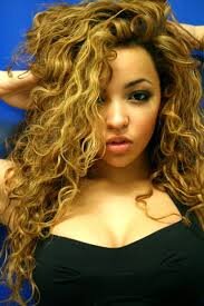 #2On Tinashe ♡