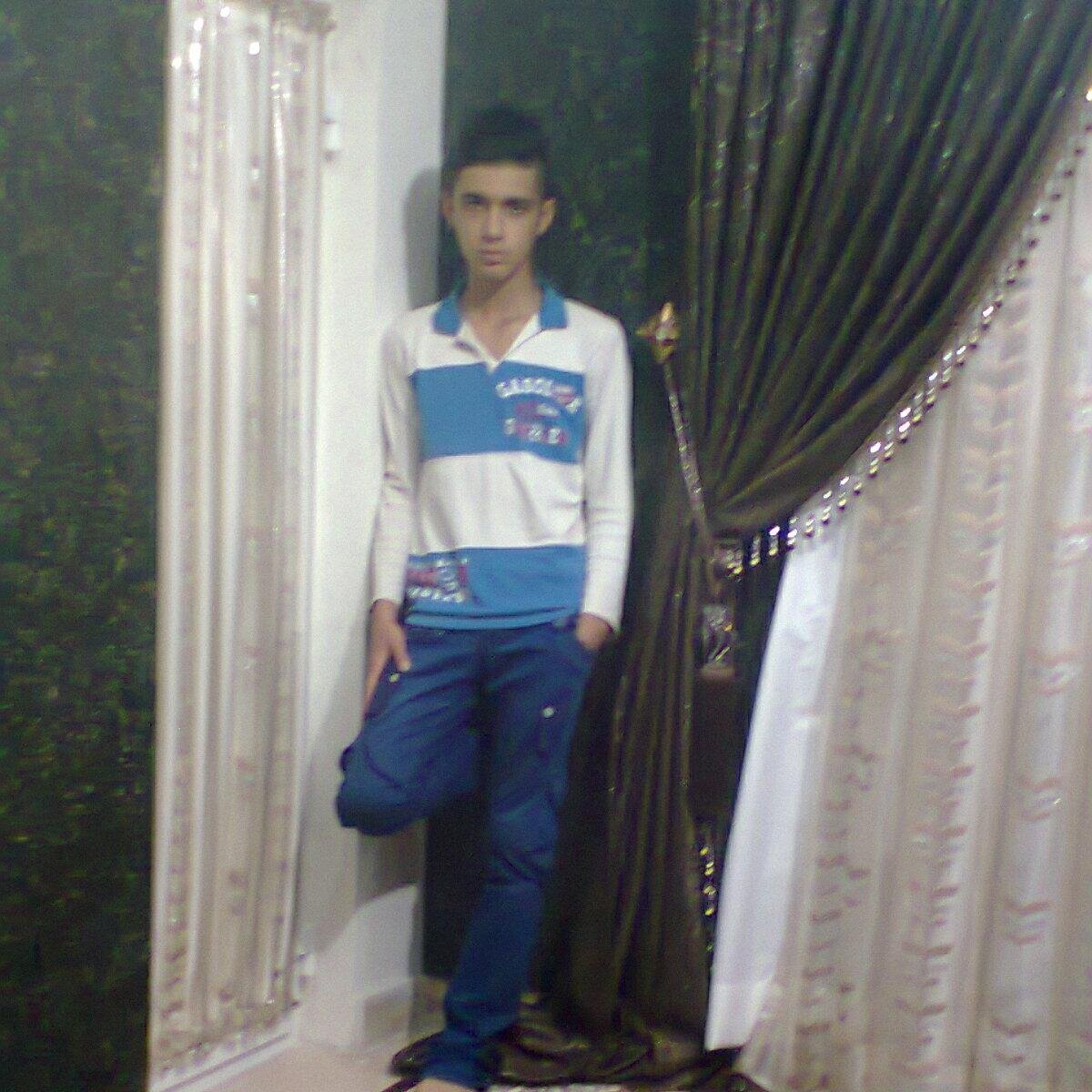 alireeza1's profile picture. 