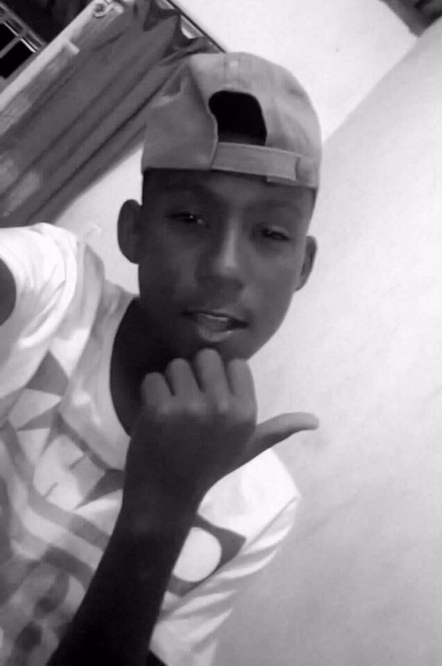 siga-me no facebook https://t.co/Jzi87ti48K