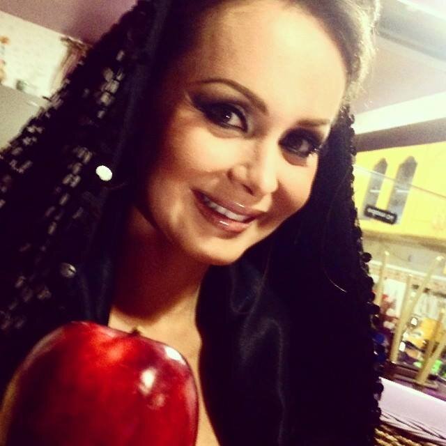 siga la reina @gabyspanic.X Favor!!!
