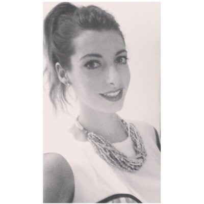 Samantha takes a holistic approach to life coaching, working to balance the four key elements of life; emotional, mental, physical and spiritual health.