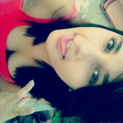 Nordestina sim senhor, 17 anos, Paraíba.