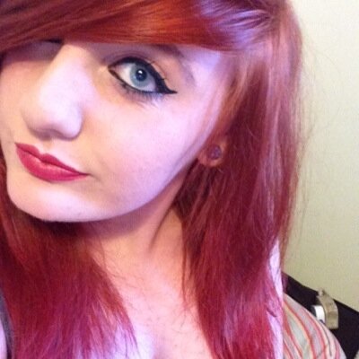 I'm Chloe, I'm 14, I like bands, kittens and internet. Tweet me whenever, I'll respond. I follow back #bmth #bvbarmy #crossfaith #atl #ptv