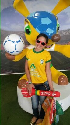Não sou princesa porque tenho um princípi. sou princesa por que sou filha do Rei dos Reis.. @DeusAcimaDetudo♥