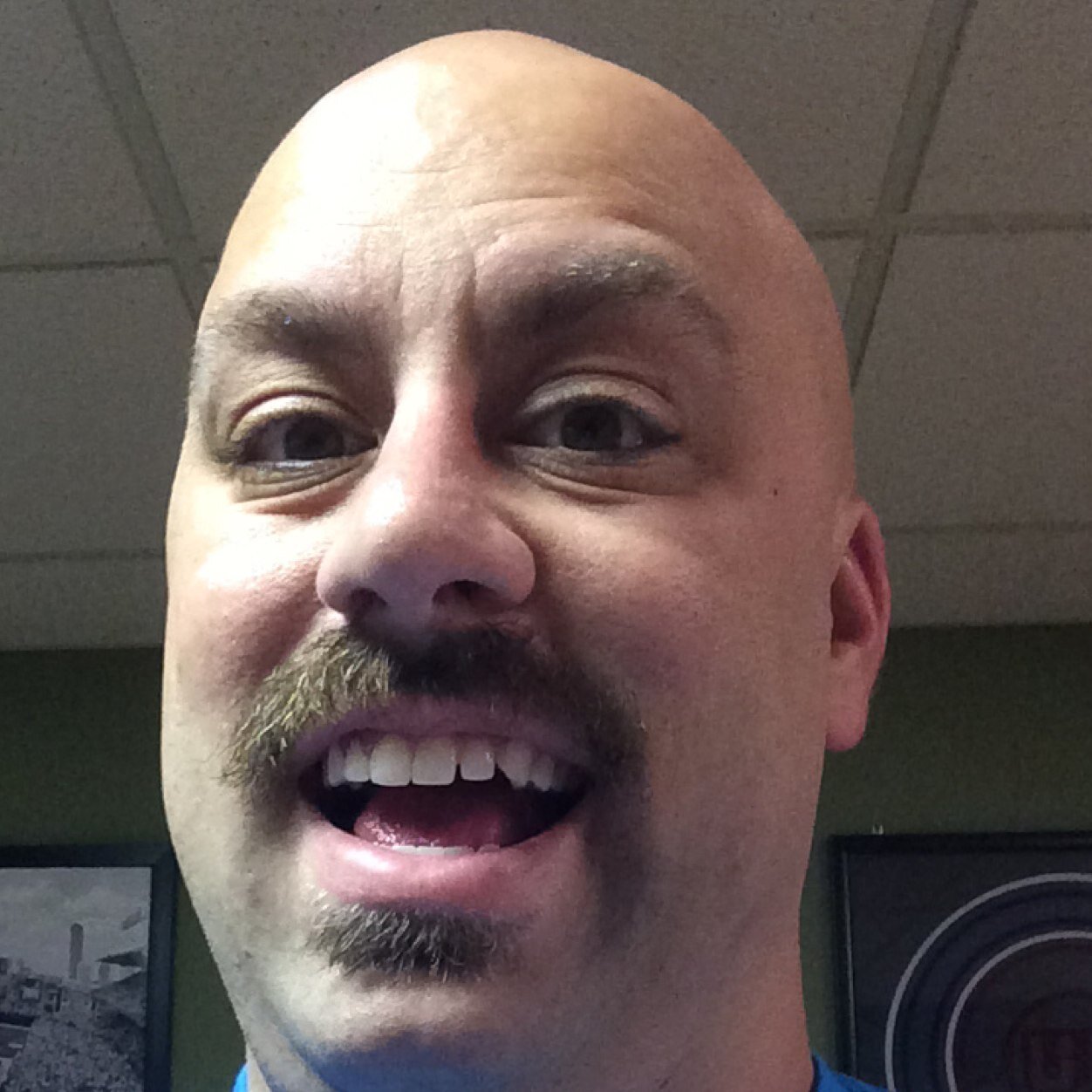 JesseJohnson37's profile picture. 