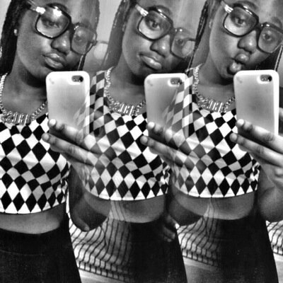 The Name Is Ly 
AKA The President 
☀️  CARIBBEAN GYAAALLLL ☀️
Galaxy Gang Or You Can't Bang