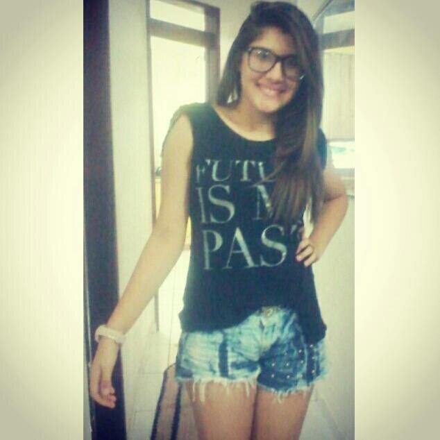 14 anos , estudante , futura intercambista 3