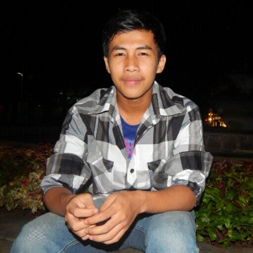 Agung19WR's profile picture. Be your self,
Goalkeeper KOPSUS FC, Kopsus official, NERRIYANTI
(01-01-2014) glory...glory man united
 #PERSIJA_SELAMANYA