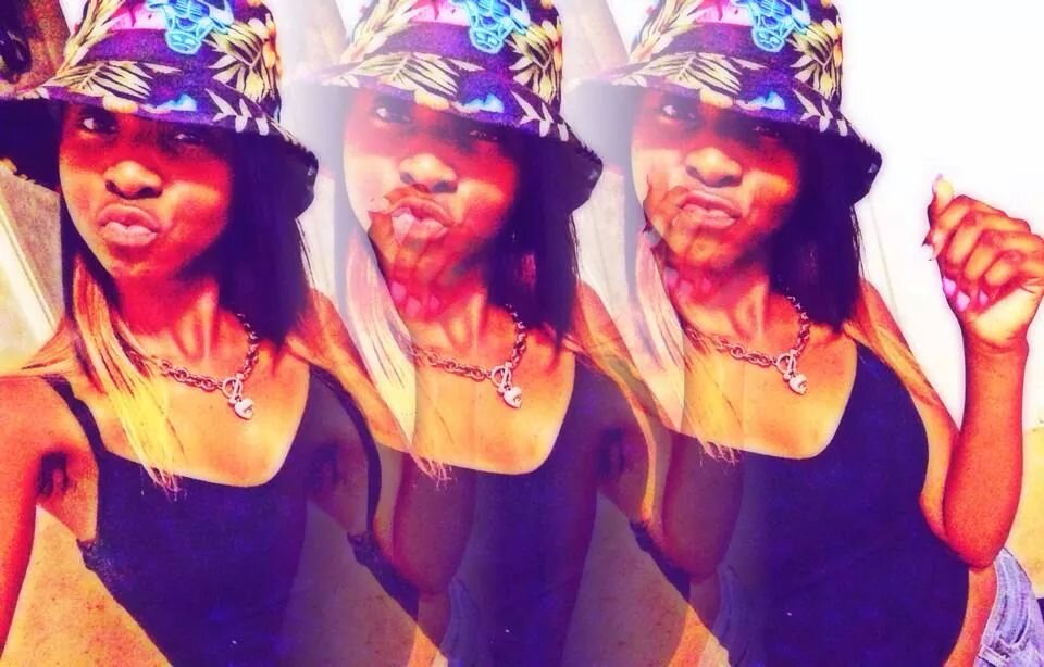 EatMy_Tweet4's profile picture. #G4L #LilRi#Guttadej