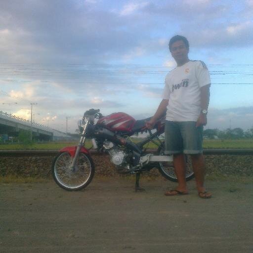 I Is A Chaser...
IPS Di SMAPA...
SHS 4 Madiun....
I'm Single And Very Happy...
SaFu AE 5205 BQ