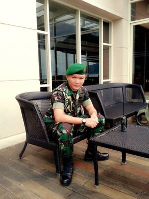 TNI-AD