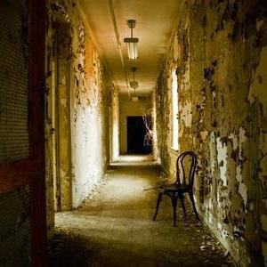 Urban Decay, Chaos and Blight is what I like. Pretty things are ugly. Love the rubble and love the crumble. America you are dying never to come back. blah blah