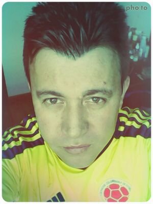 vivo feliz, pues cristo vive en mi.