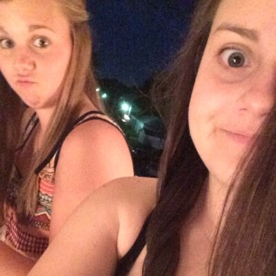 camiiii23's profile picture. 