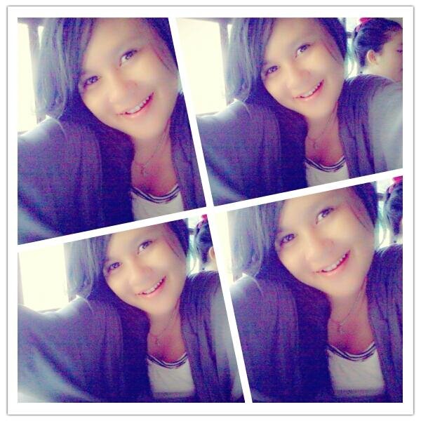 Novia's
 Official Twitter Page | Indonesian | Student |@Raditya_Seocchi |♥Arfan Dwi Raditya♥ | S♥NE | 
Seomates | Follow - Mention - Followback 3 ╭(˘-˘)ง