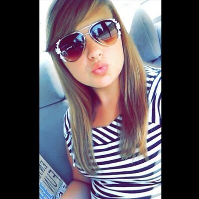 I dont forgive people because im weak. I forgive them because im strong enough to understand that everyone makes mistakes.❤