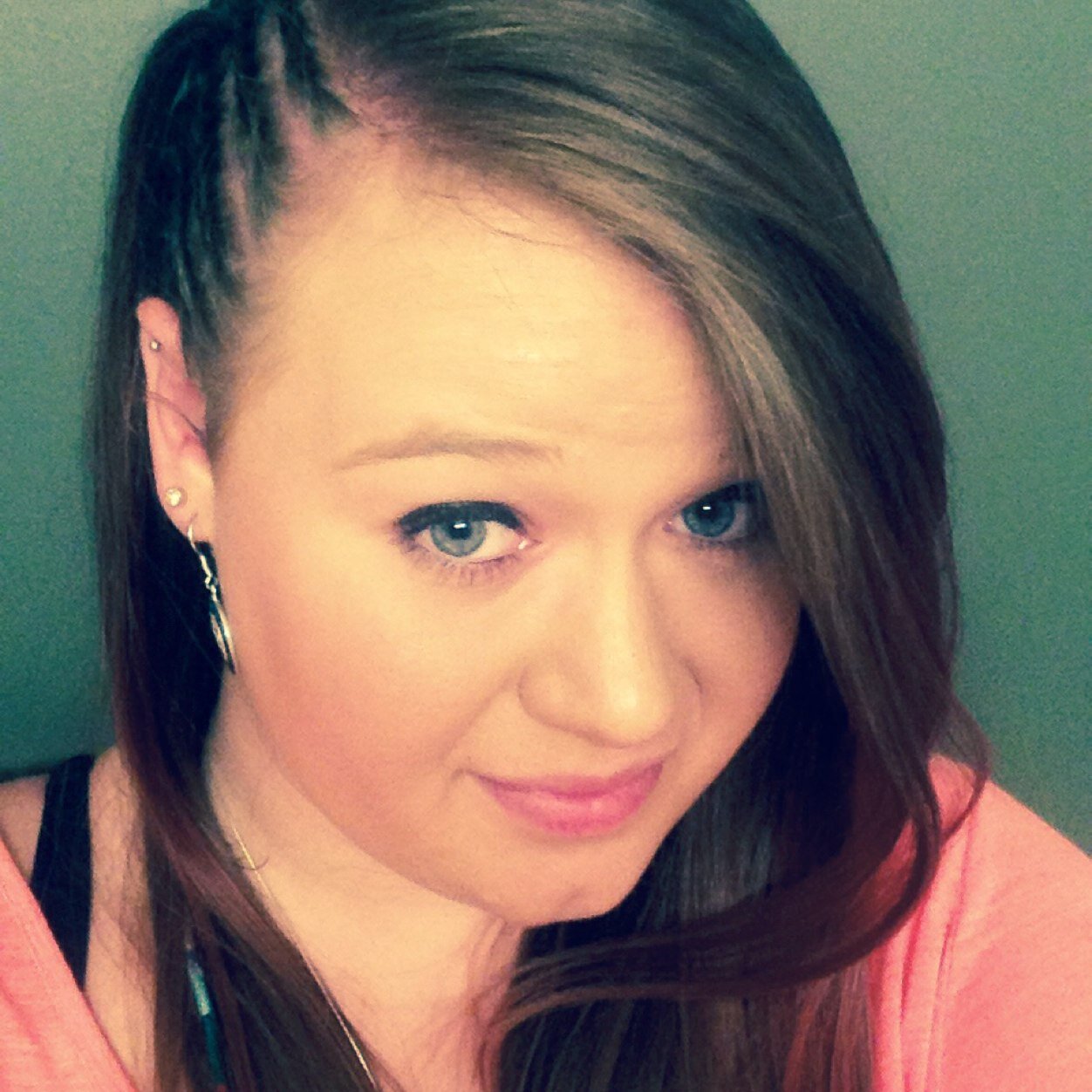 MichaelaHMeyer's profile picture. ❤~There's a dream i've been chasing Want so badly for it to be reality And when you hold my hand than i understand~❤