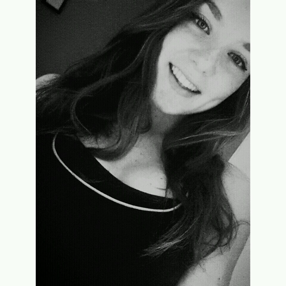 danineex Profile Picture