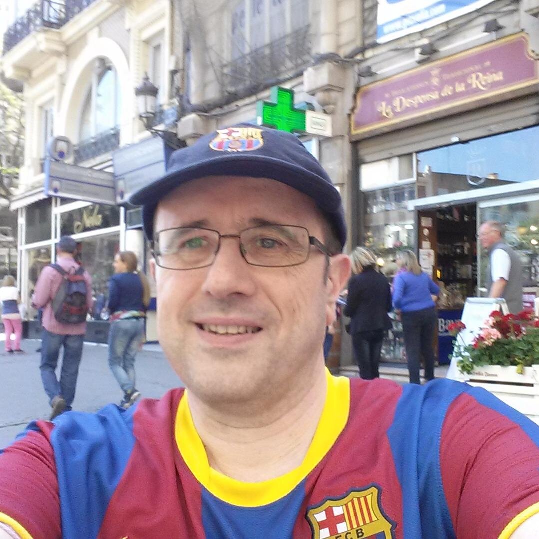 Maneldiaz61's profile picture. 