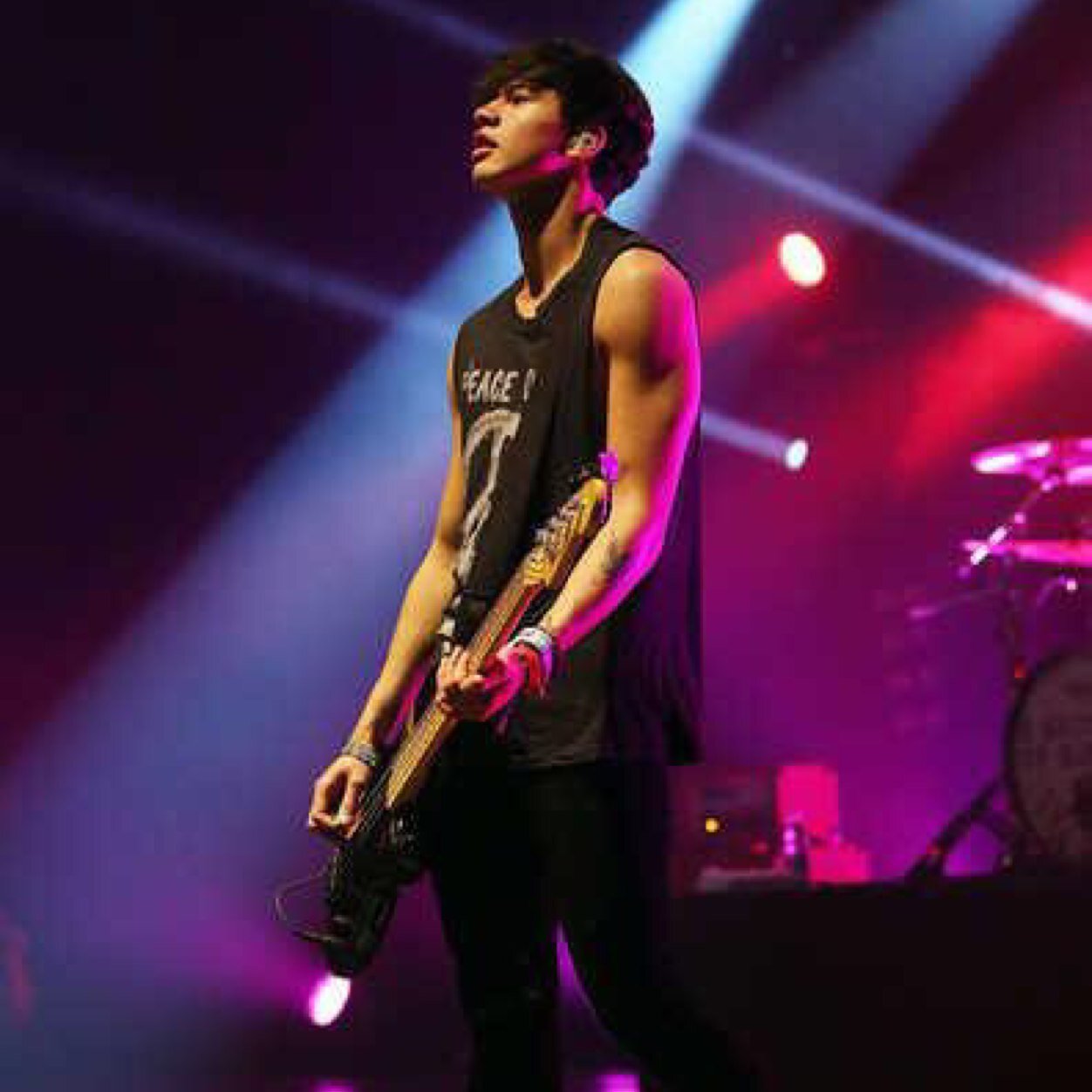 cakecliffordx's profile picture. 