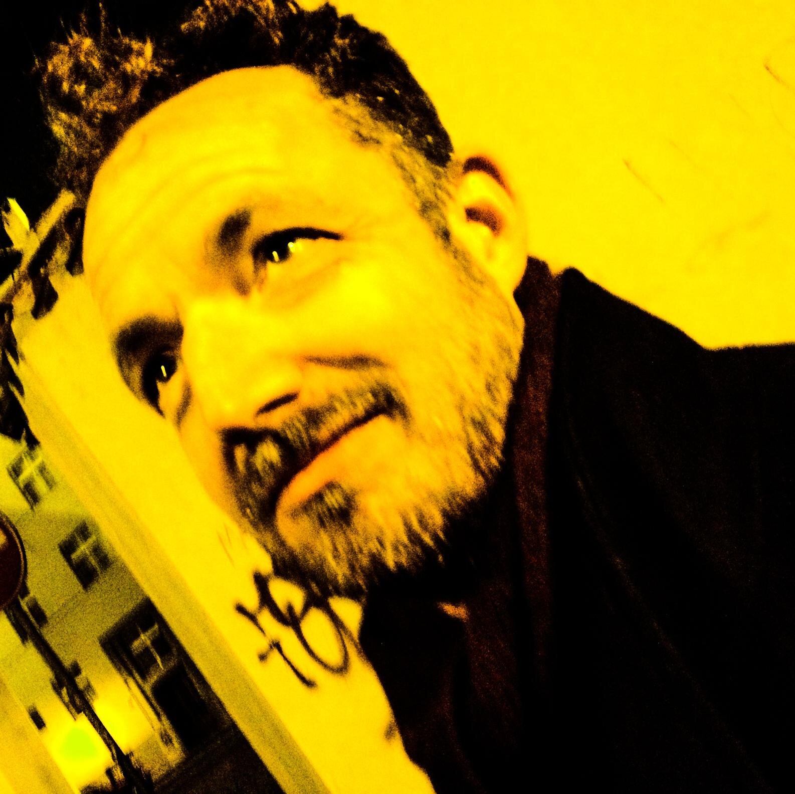 ozzeozzinger's profile picture. 