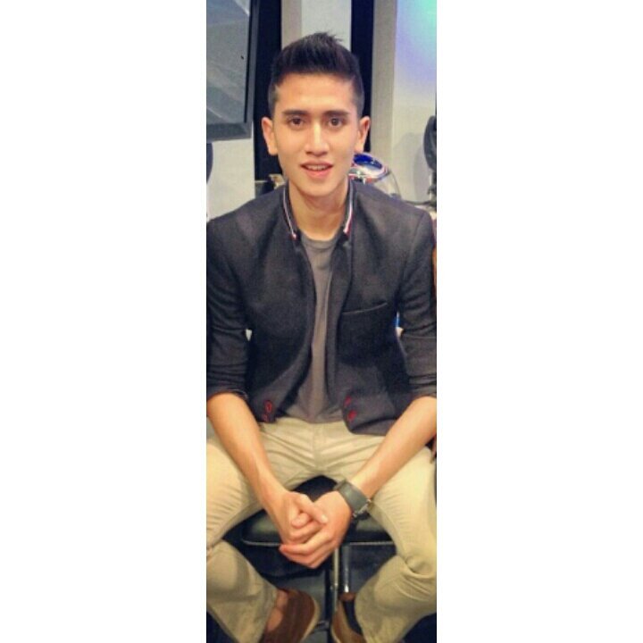 The official account twitter of VerrellAddict Cilacap. Keep support the coolest man on earth @bramastaverrell ✌