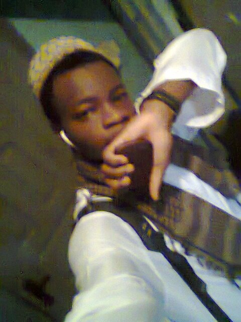 flynstone185's profile picture. Dunno??? Jahz rape the ff button