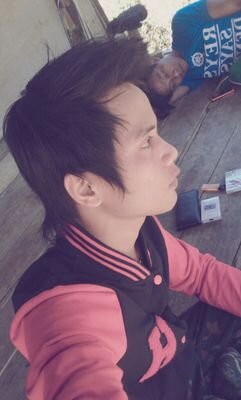 lphandhuwasat's profile picture. 