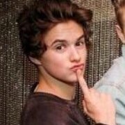 hey dont follow this acc please follow @baconandbrad and @bradsbadbitch thankyou so much